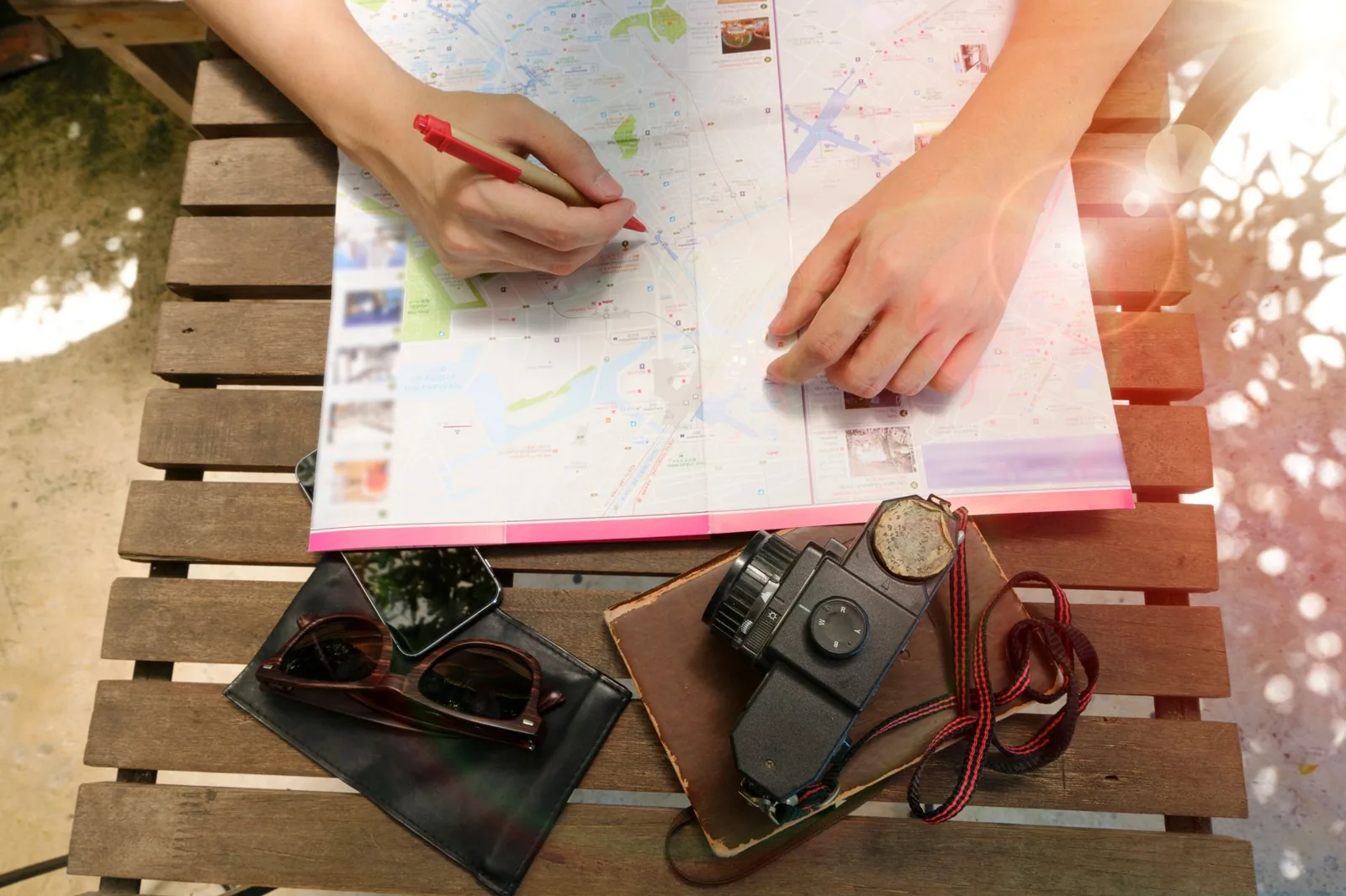 day-by-day travel itinerary example