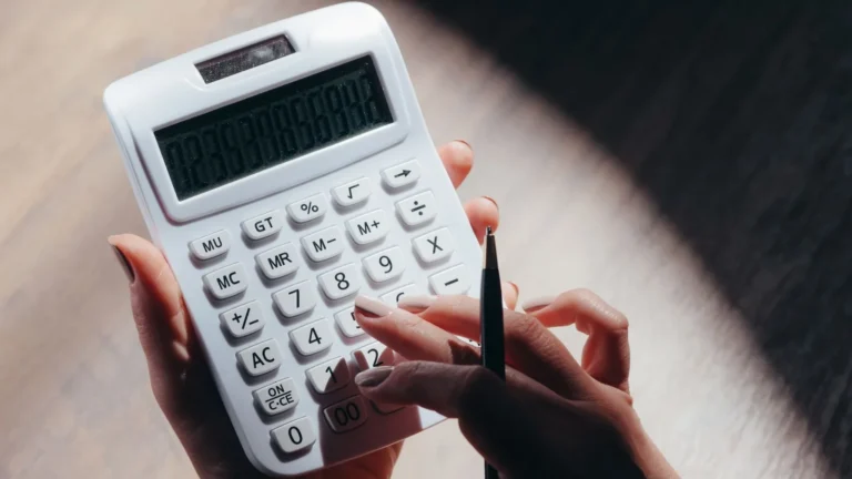 Travel Budget Calculator: Plan Your Trip Costs With Confidence